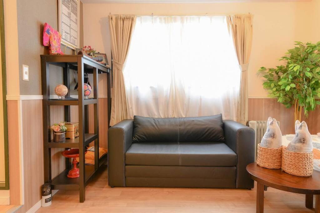 Jinghouse小岩 Direct To Shinjuku/Airport/Close To Station Tokyo prefektur Exteriör bild